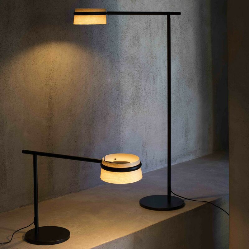 

LOOP LED Lámpara sobremesa fresno con pinza - NEGRO MATE