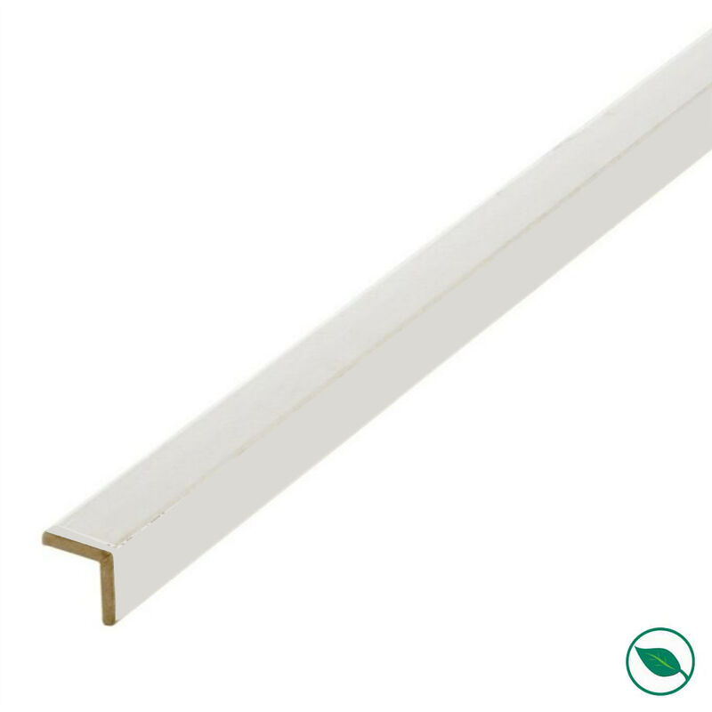 Lot de 12 baguettes angles pin prépeint blanc 2700 x 27 x 27 mm fsc mix 70%