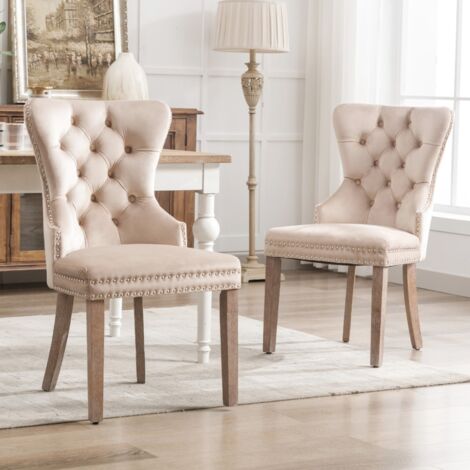 DANS LES NUAGES Lot de 2 chaises de salle à manger, avec décor clouté, construction en bois massif, velours, chaise de salle à manger moderne rembourrée – Beige
