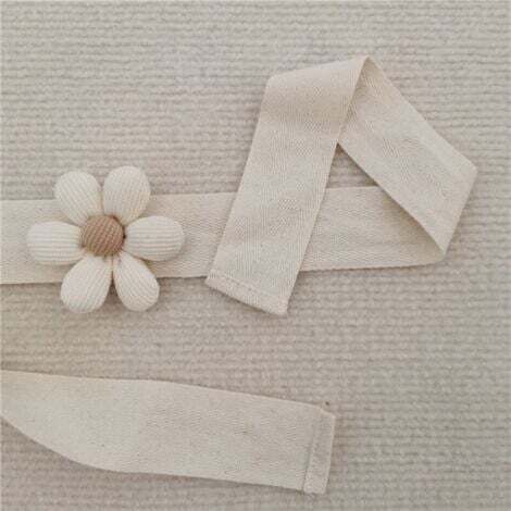 Lot de 2 embrasses de rideaux en corde faites à la main pour décoration de maison ou de bureau (fleurs) Blanc cassé