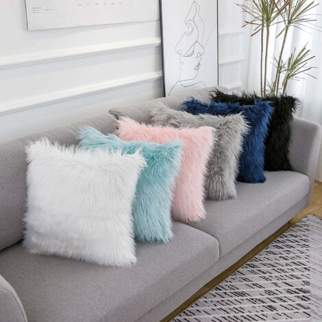 Lot de 2 housses de coussin décoratives gris clair, moelleuses et duveteuses, style mérinos, neuves, de la nouvelle collection de luxe. Housses de coussin carrées et duveteuses de 40 x 40 cm.