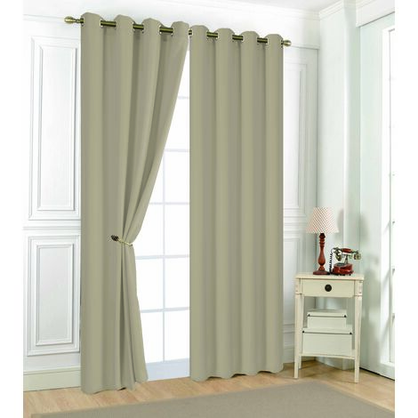 Lot de 2 rideaux occultants 140 x 240 cm – 100 % microfibres – 8 anneaux pour installation facile – Couleur taupe – Rêves & Déco