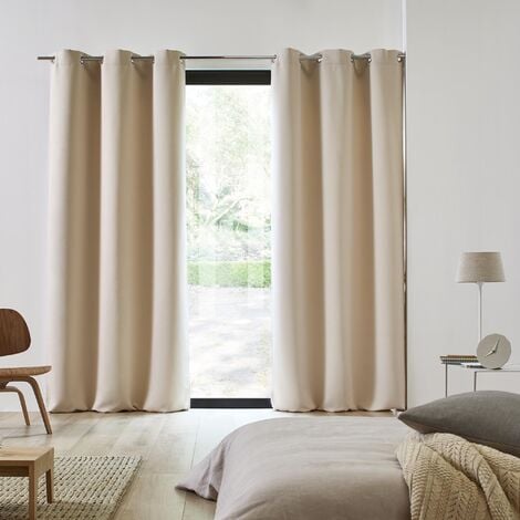 117x137 cm MADURA - Beige clair - BLACKOUT