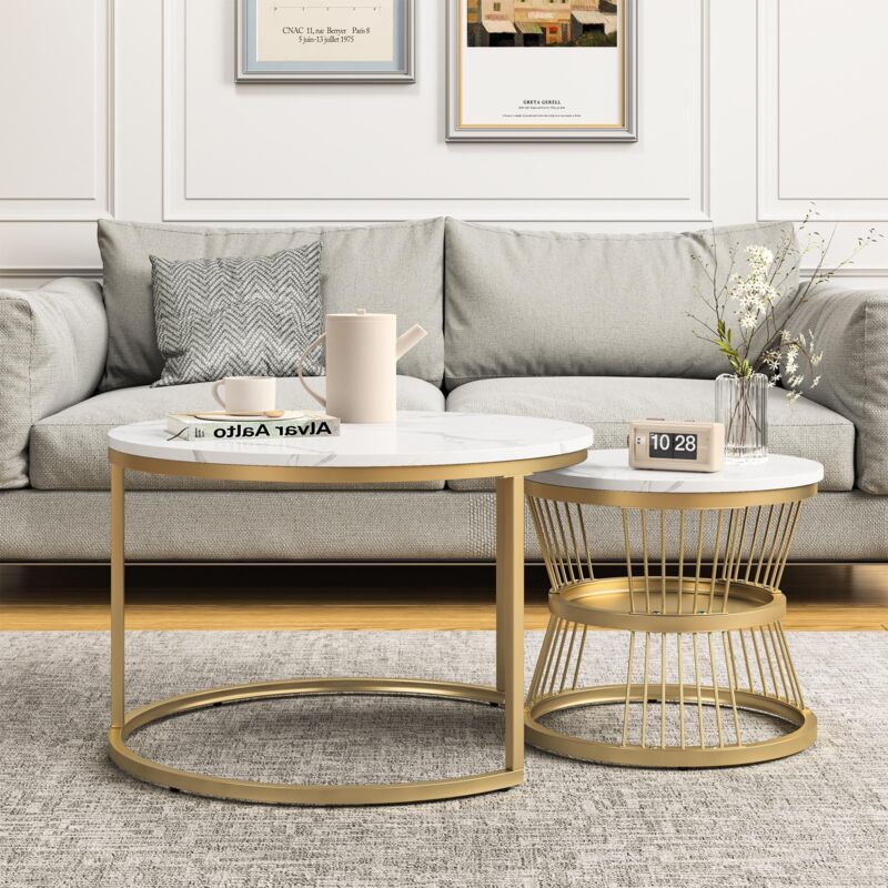 Lot de 2 Tables basse gigogne rondes, 70 cm - Avec étagères, Plateau en bois brillant effet marbre, Pieds en métal, style moderne - Doré