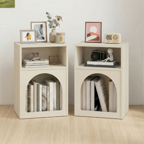 Lot de 2 tables de chevet. table de nuit avec compartiments ouverts. design arqué. 40 x 30 x 60 cm. crème