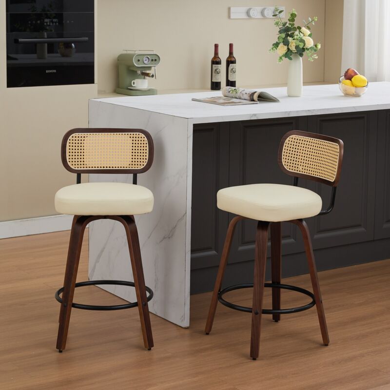 Lot de 2 Tabourets de Bar en Rotin – Dossier Tressé, assise rembourrée, piètement en métal, pivotant – pour Îlot ou Bar, Beige
