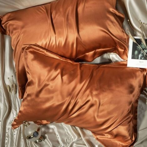 Lot de 2 Taie d'oreiller Satin 48 x 74cm, Similaire à la taie d'oreiller en Soie, Satinées Housse d'oreiller Doux Prend Soin,Orange