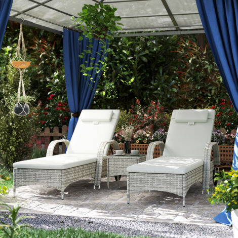 Lot de 2 transats bains de soleil : matelas. têtière. inclinaison réglable roulettes + table basse verre trempé crème