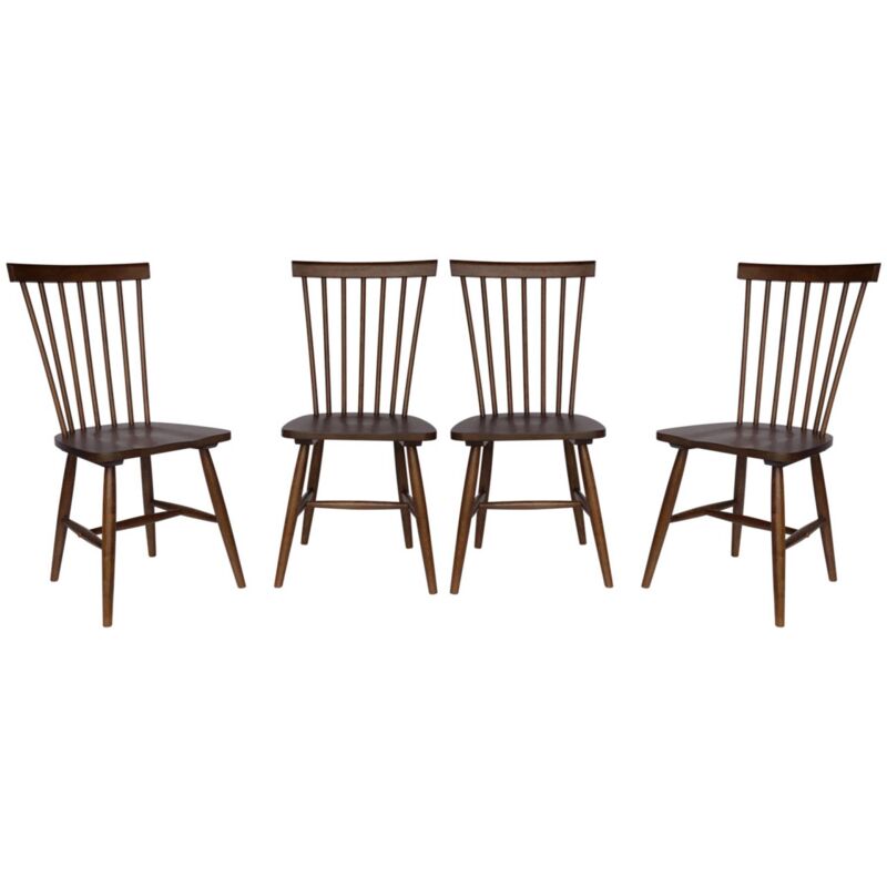 Lot de 4 chaises noyer à barreaux en bois d'hévéa. ROMIE. L 50.8 x P 44.2 x H 90cm.