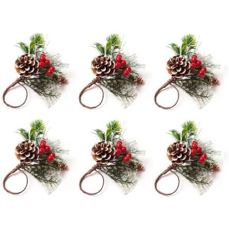 Lot de 6 ronds de serviette de Noël en forme d'aiguilles de pin et de baies.