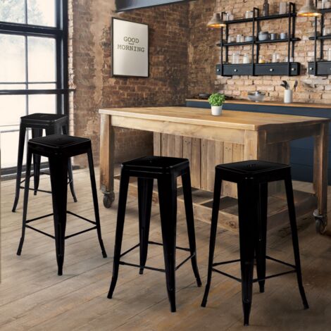 Lote de 4 taburetes de bar apilables LENY de metal negro mate, acabado de fábrica