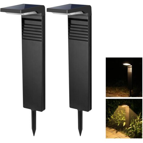 Luci solari da esterno [2 pezzi] Faretto solare a 30 LED per esterni impermeabile IP64, proiettore solare con 2 modalità di illuminazione a terra per giardino, cortile, vialetto, percorso