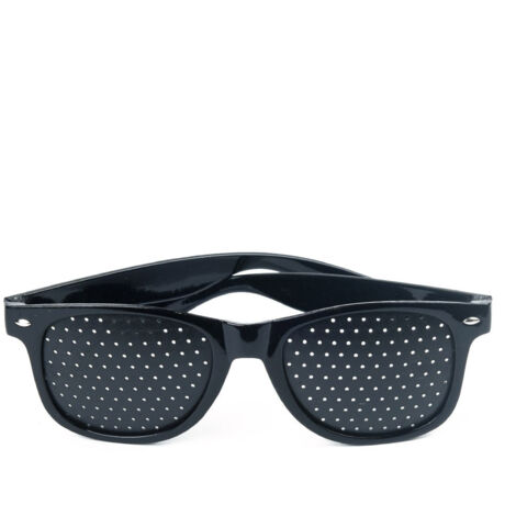 Lunettes à trous pour améliorer la vue et réduire la fatigue oculaire