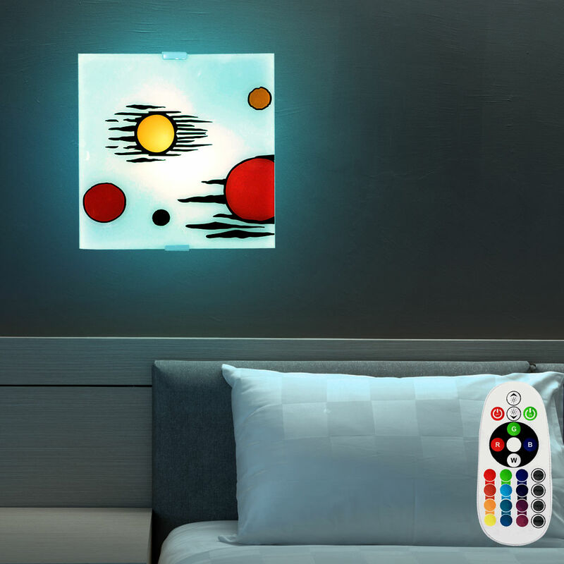 

Iluminación de pared con control remoto de luz de techo en un juego que incluye bombillas LED RGB