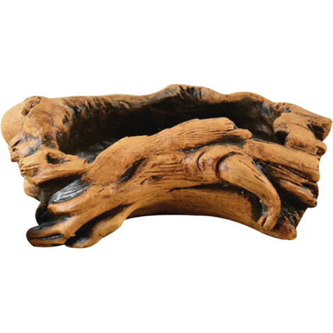 Maceta vintage de cemento con acabado imitación madera, ideal para suculentas y decoración de jardín. Diseño artesanal, estilo rústico-chic para interiores y exteriores. Material: cemento. Dimensiones