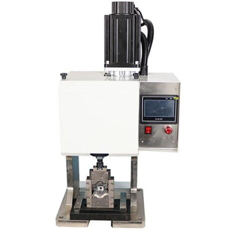 Machine électrique à sertir des cosses nues 10 - 120 mm² avec servomoteur