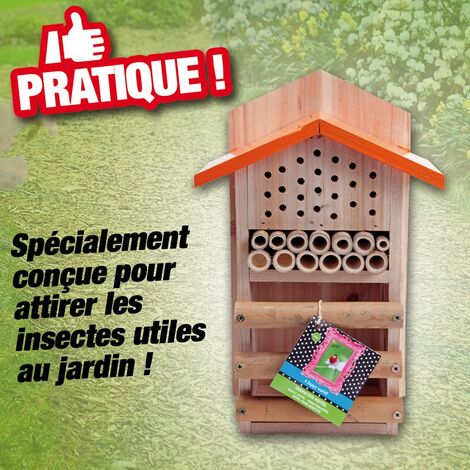 Maison en bois pour accueillir les insectes