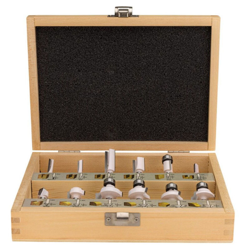 Set Aus 12 Holzfräsern Mit 6 Mm Schaft Makita D-57065
