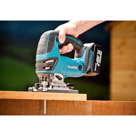 Makita – Scie sauteuse sans fil 18V – Tension 18V – Poids 2.7kg – Pour découpe précise dans bois dur – Technologie XPT contre l'humidité - DJV180Z