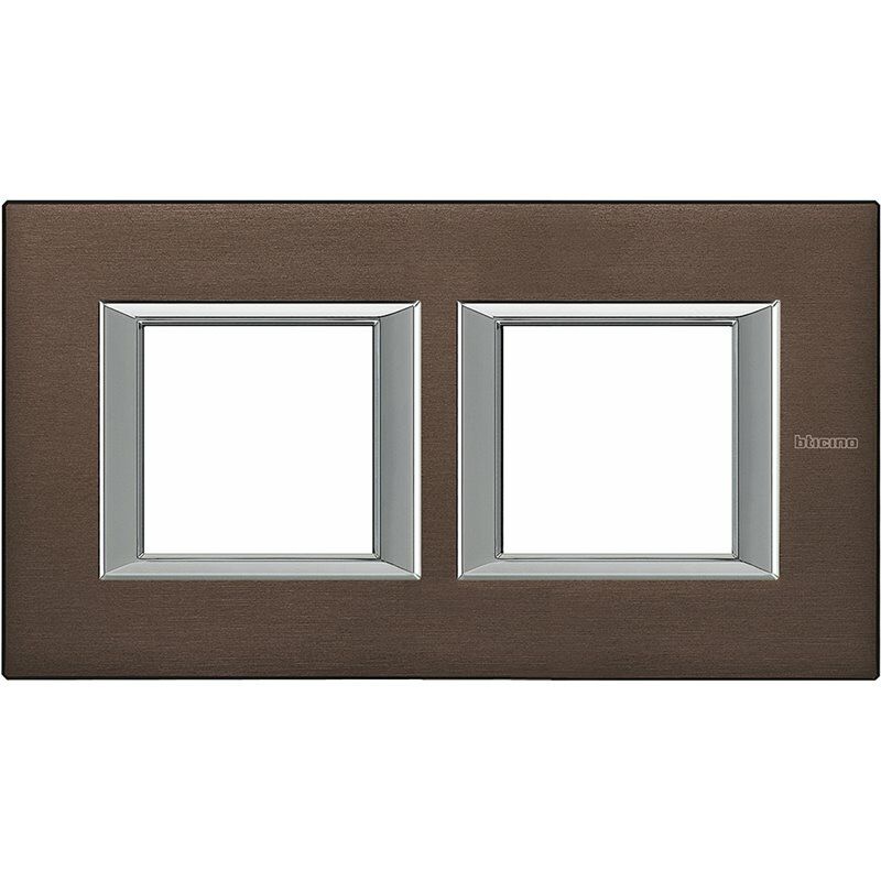 

Marco embellecedor Horizontal de 2 elementos Bticino Axolute HA4802M2HBR Bronce