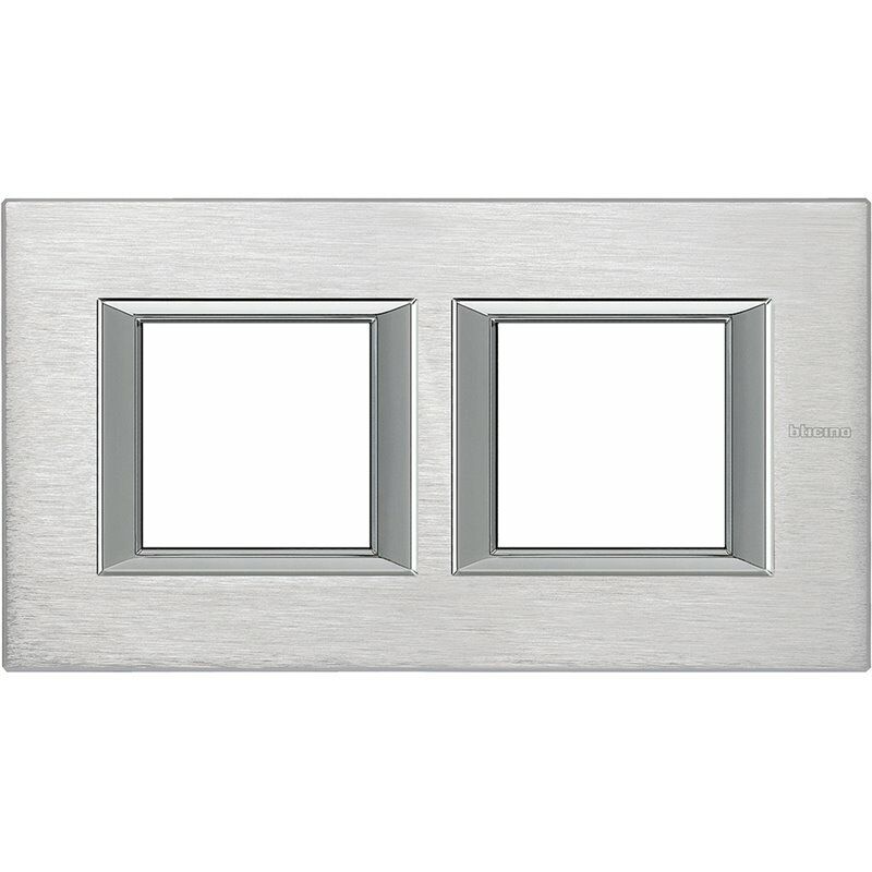 

Marco embellecedor Horizontal de 2 elementos Bticino Axolute HA4802M2HCR Cromo