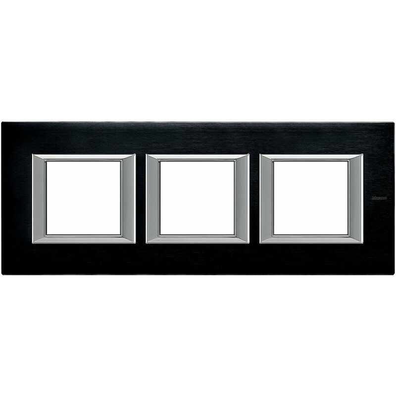 

Marco embellecedor Horizontal de 3 elementos Bticino Axolute HA4802M3HXS Antracita Satinado