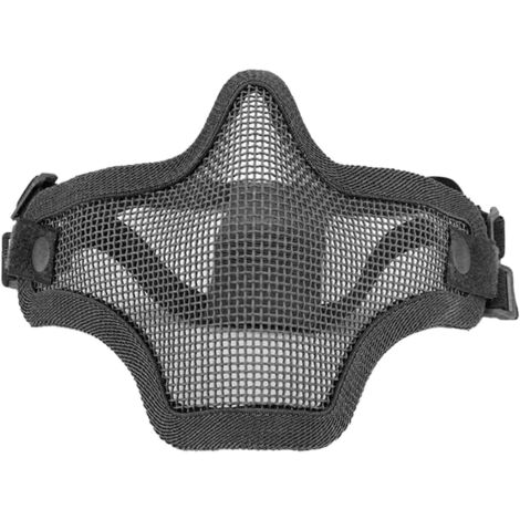 Enfant adolescent tenir un nettoyant pour le visage pour le lavage de