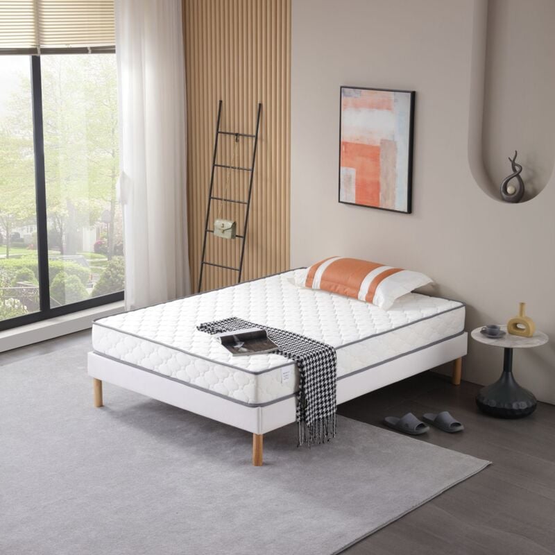 Nuits D'or - Matelas 140x190 Hauteur 18 Cm Mousse Haute Résilence hr 30 Kg/m3 - Soutien Ferme + Protège Matelas + Oreiller à Mémoire de Forme offerts