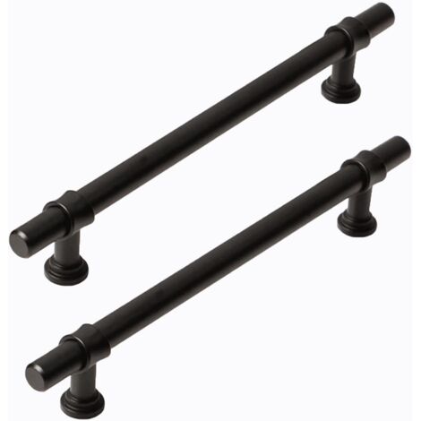 mattschwarze Griffe für Schränke, Küchen und Schubladen. Lochabstand: 96 mm. Hergestellt aus Aluminium und Zinklegierung. Schrauben im Lieferumfang enthalten.
