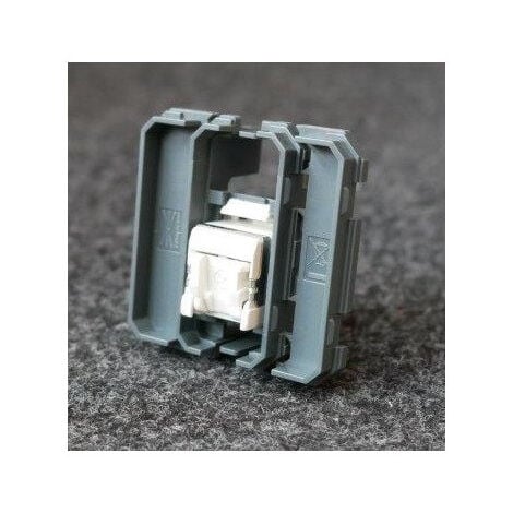 Prise RJ45 essensya CAT.6A STP double Grade 3 TV Pure HAGER WE229