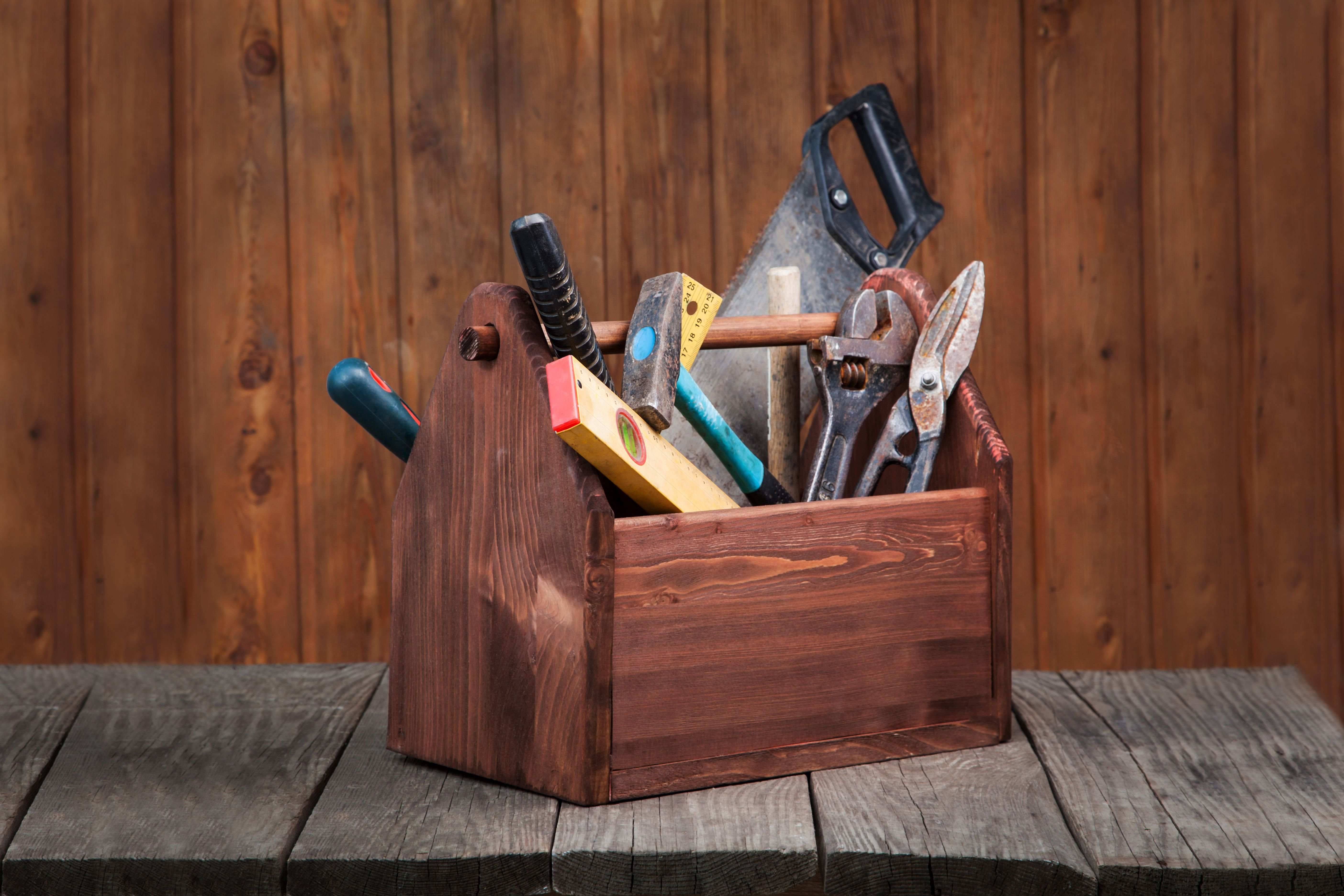 Werkzeugkoffer für Anfänger: die wichtigsten Werkzeuge