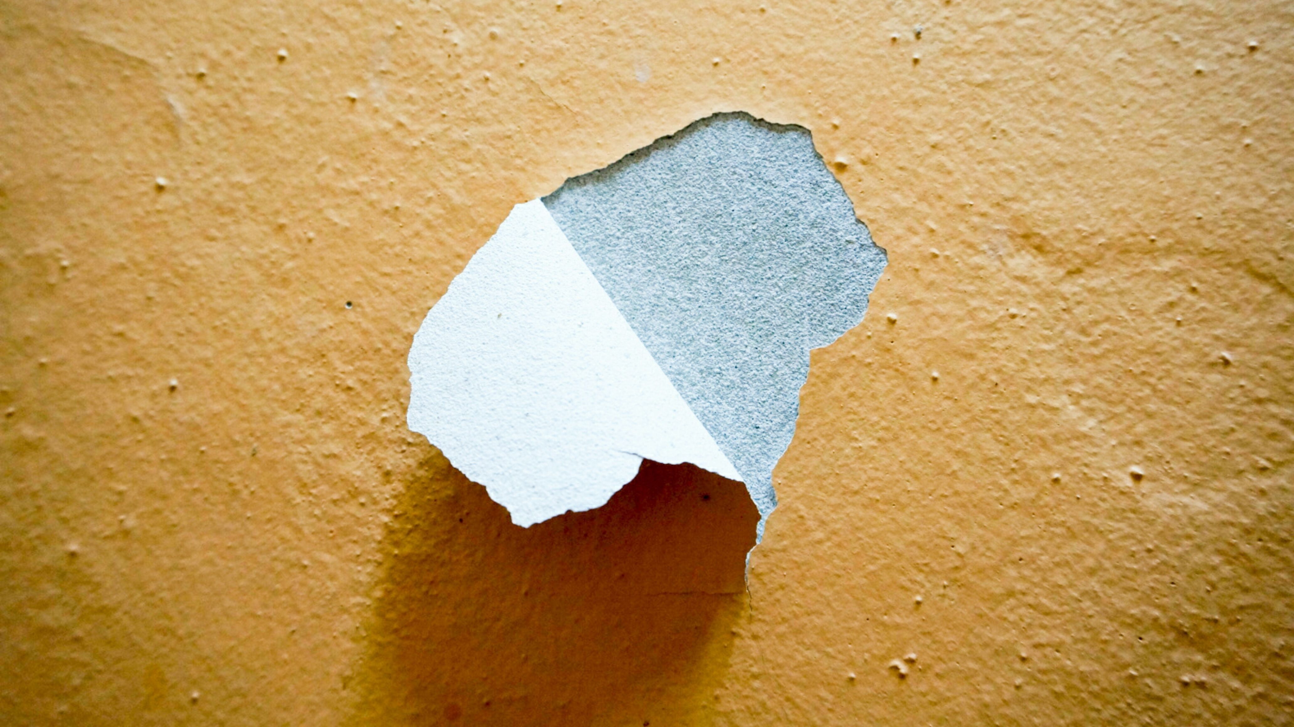 How to fix peeling paint