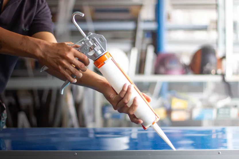 Cómo elegir una pistola de silicona