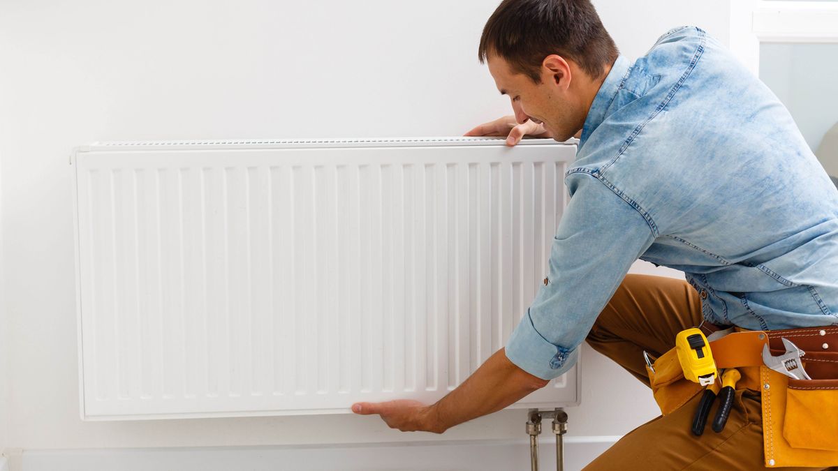 How to fit a central heating radiator