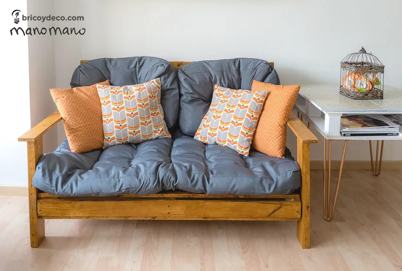 DIY pallet sofa tutorial