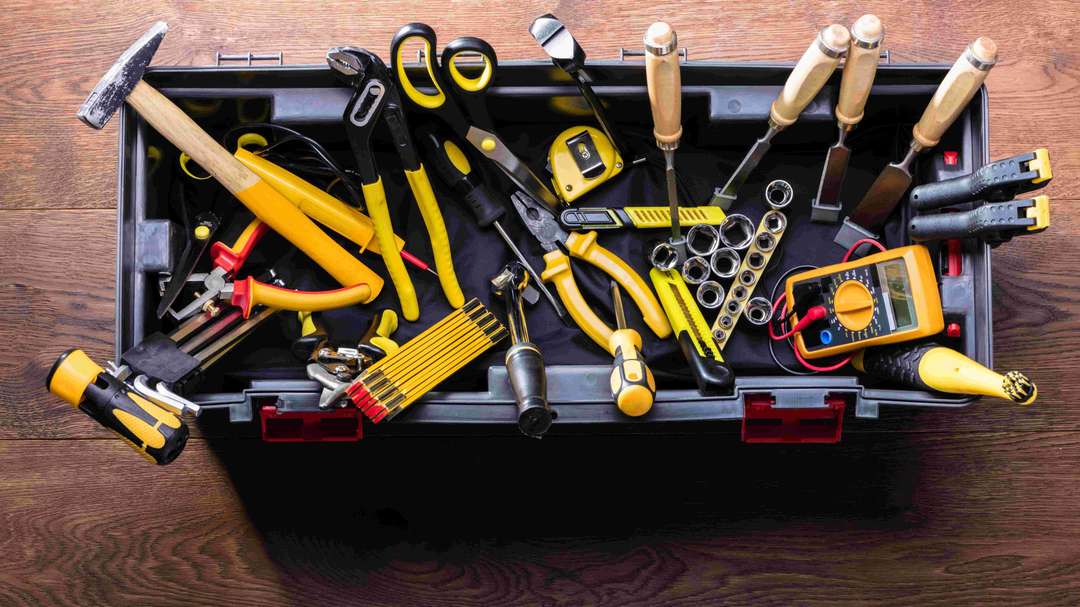 How to put together a basic tool kit