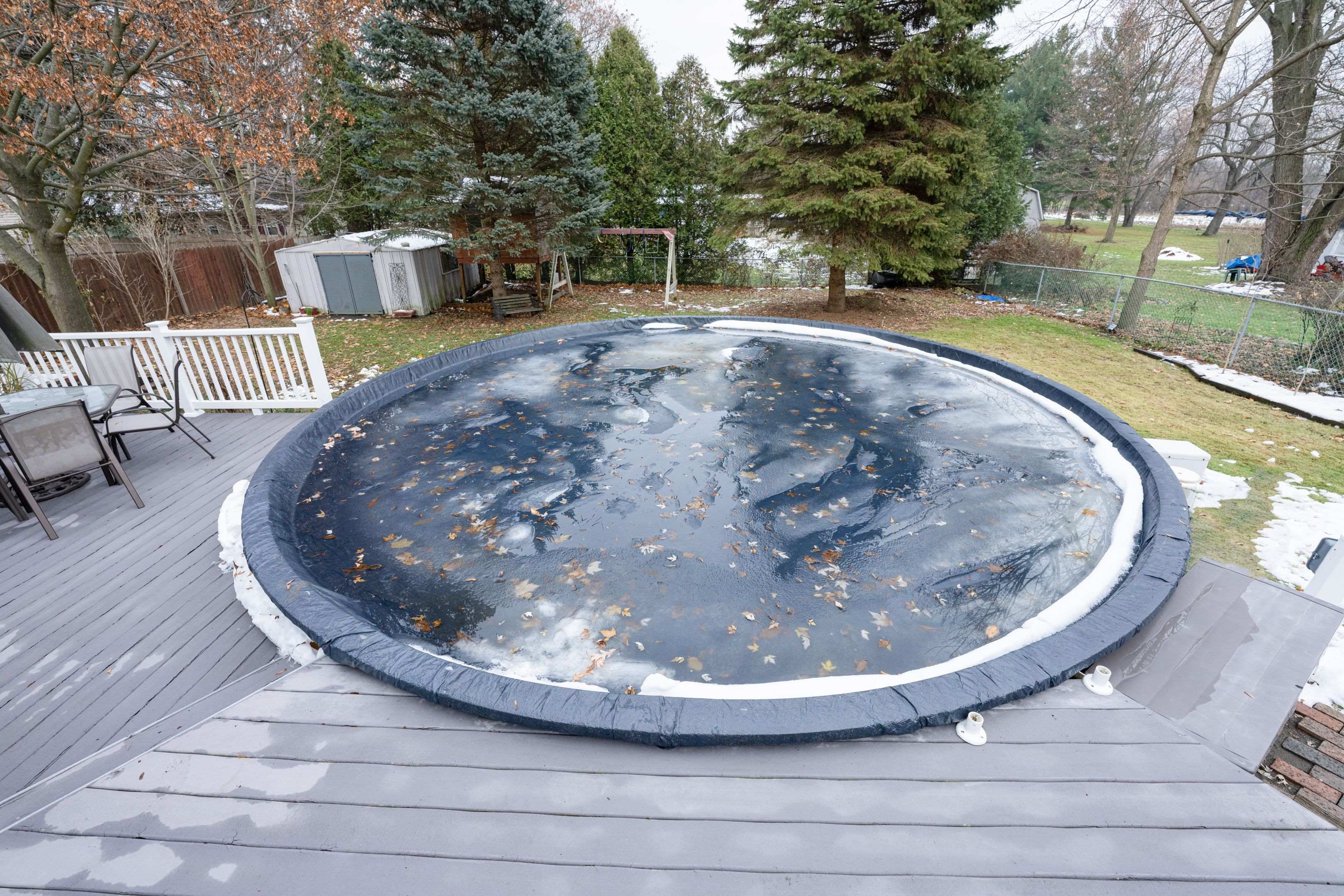 How to prepare your pool for winter