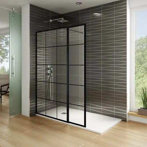Mamparas de ducha negras para un baño de tendencia