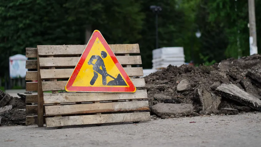 Comment signaler un chantier : obligations légales