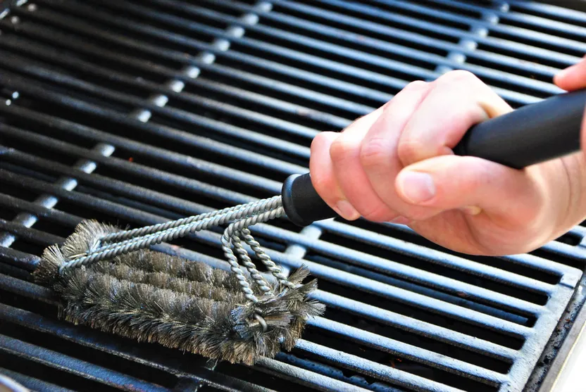 Barbecue cleaning tips
