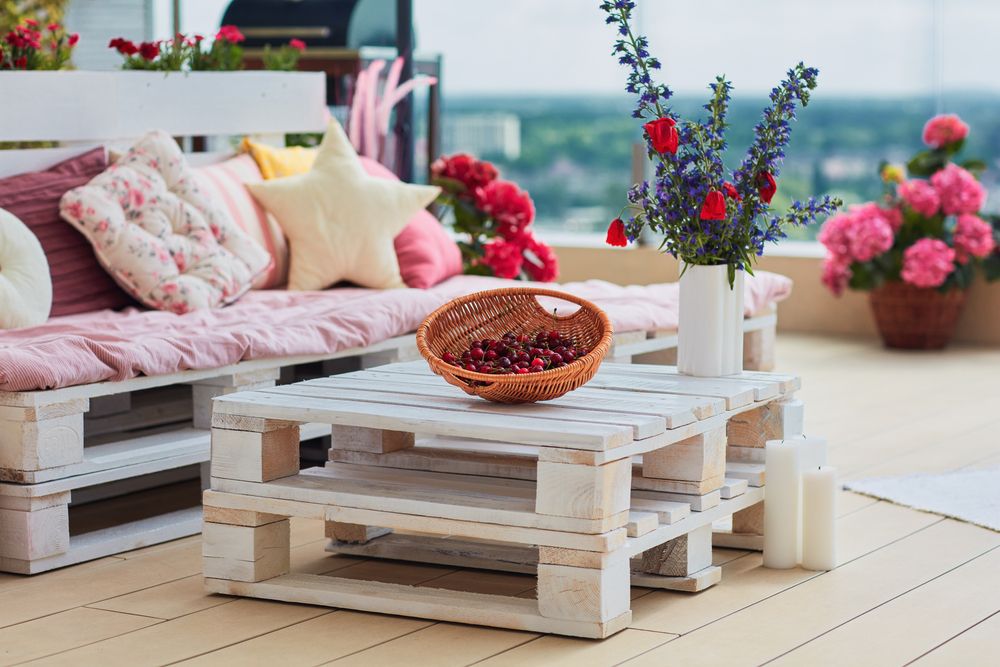 Pallet garden furniture ideas