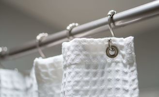80 ganci per tende in plastica, regolabili, con sistema a cricchetto 80 ganci per tende in plastica, regolabili, con sistema a cricchetto