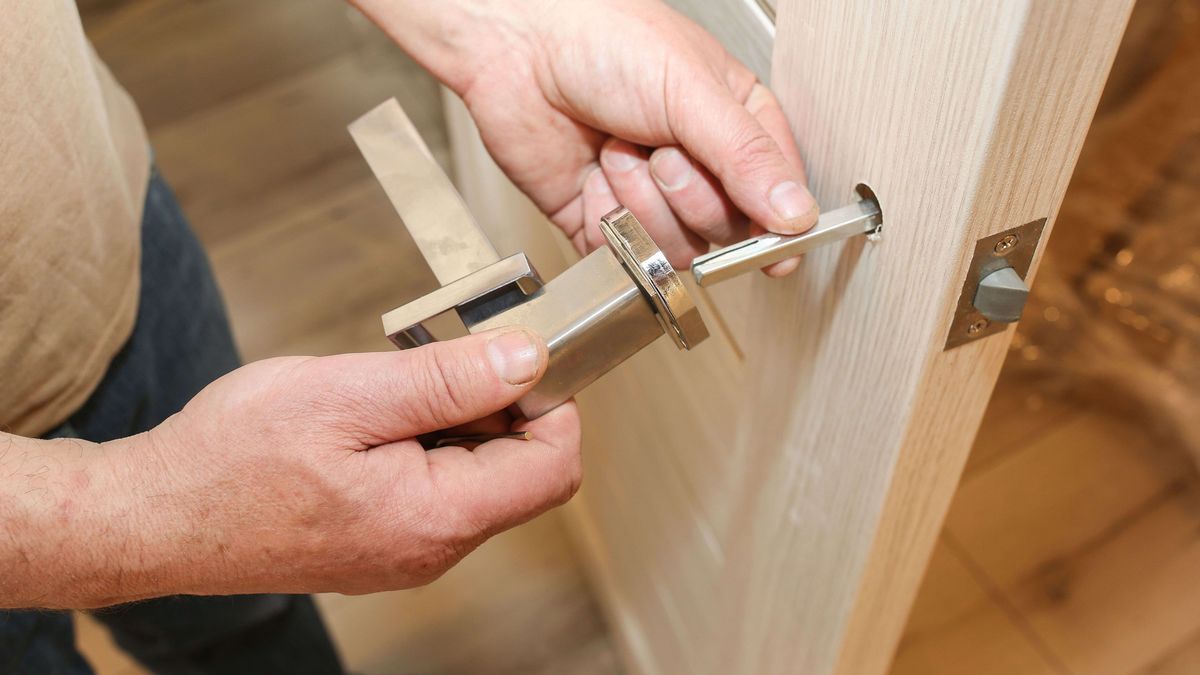 Door handle spindle buying guide