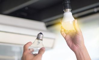 Lampada LED A Goccia LIFE 9W E27 60GF Crepuscolare - Luce Calda/fredda, Cod. 39.920365SC