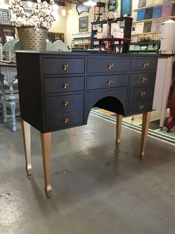 10 chalk paint furniture ideas