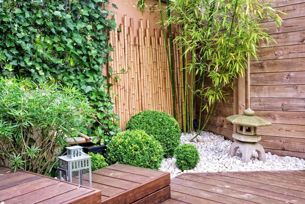 Valla decorativa: crea privacidad en tu jardín, terraza o patio