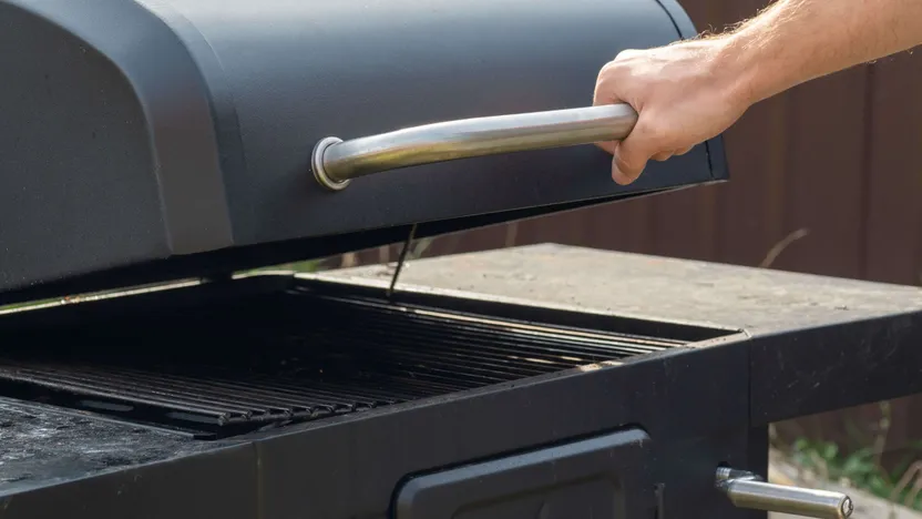 Barbecue: la cottura indiretta o con il coperchio