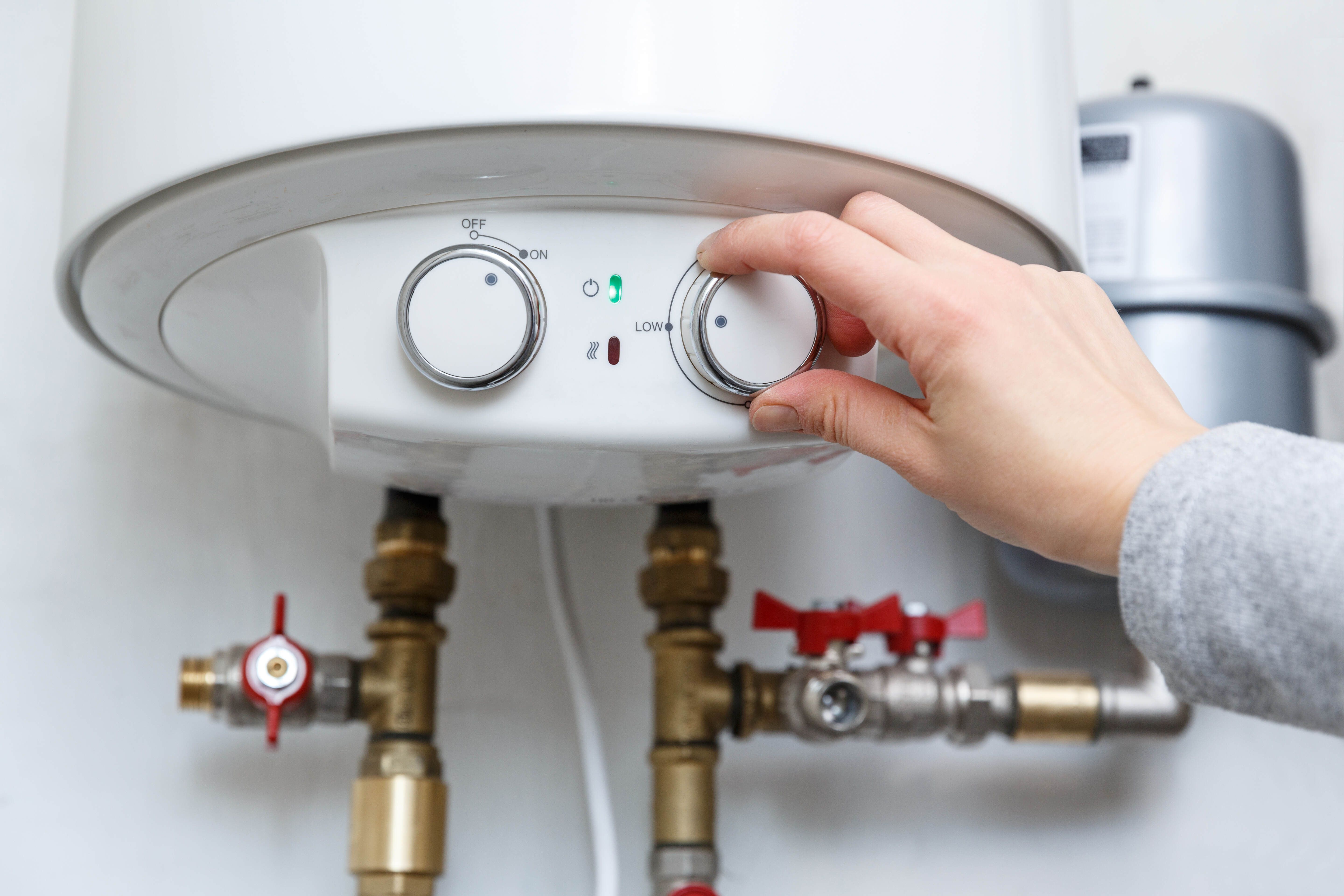 How to save money on hot water 