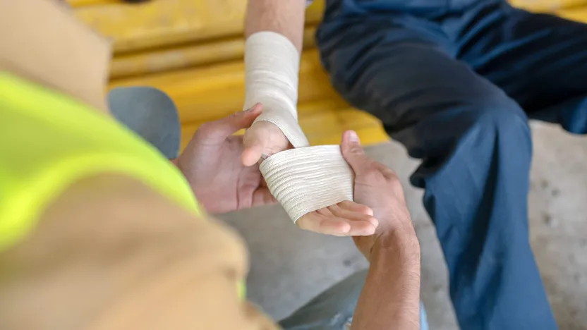 Was sind die häufigsten Arbeitsunfälle und wie kann man sich schützen?