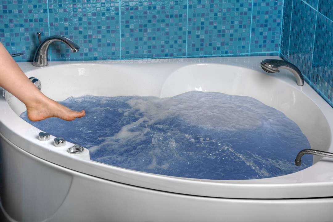 How to install a jacuzzi bath